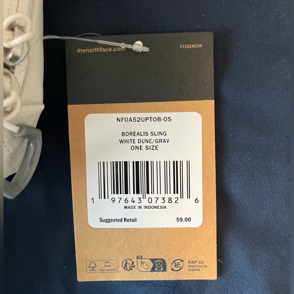 NWT The North Face Borealis Sling Bag -White Dune/Gravel - Picture 13 of 13